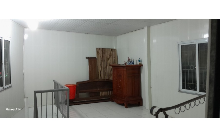 Cho thuê nhà trong ngõ 506 Bạch Mai, Hai Bà Trưng, 3 tầng, chỉ 7 Triệu, ở GĐ hoặc nhóm nữ, sinh viên, đi làm